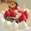 サンタクロースが乗ったクリスマスケーキ